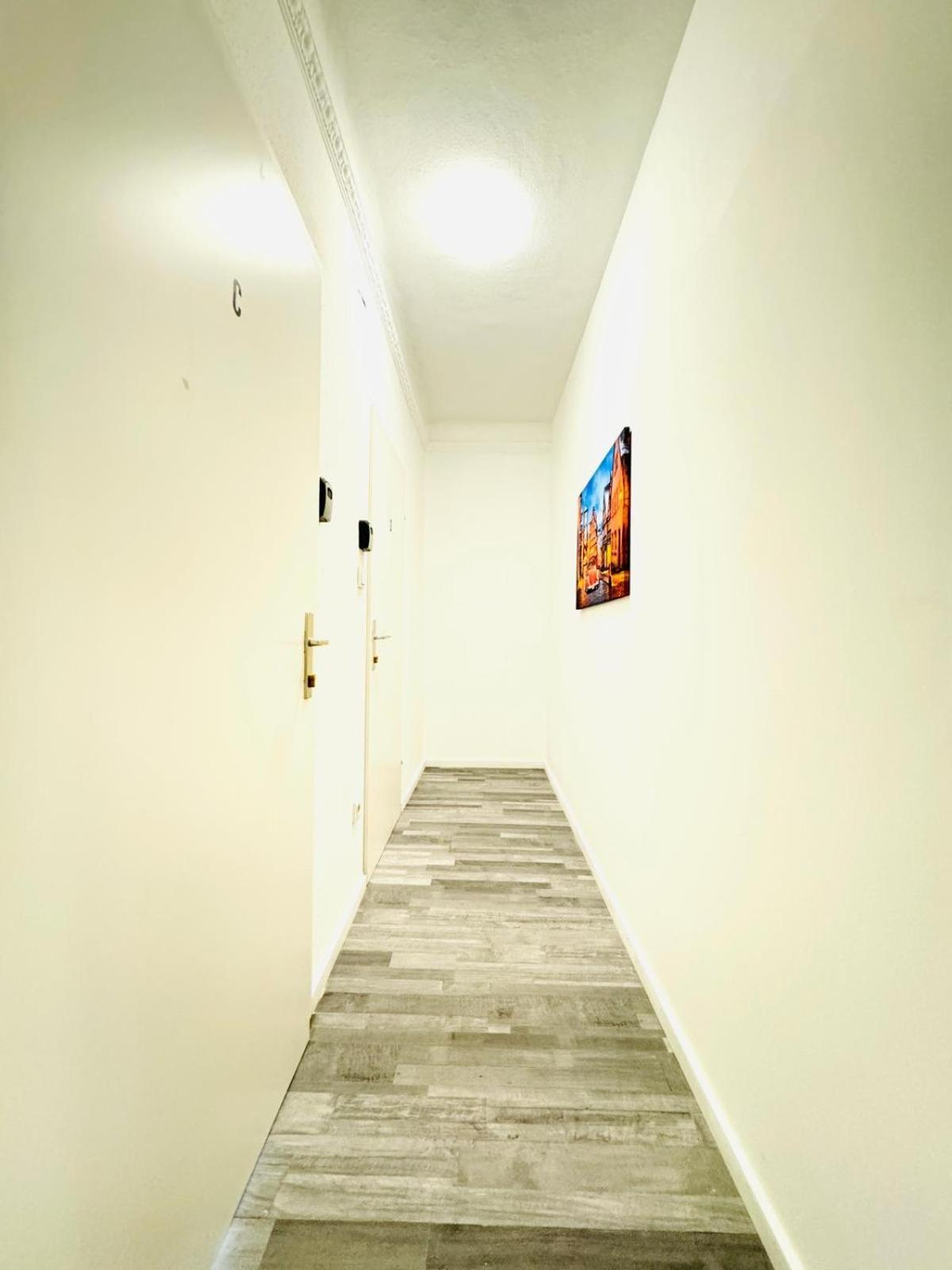 Very Spacious Apartment For Up To 7P With Great Location Viena Exterior foto